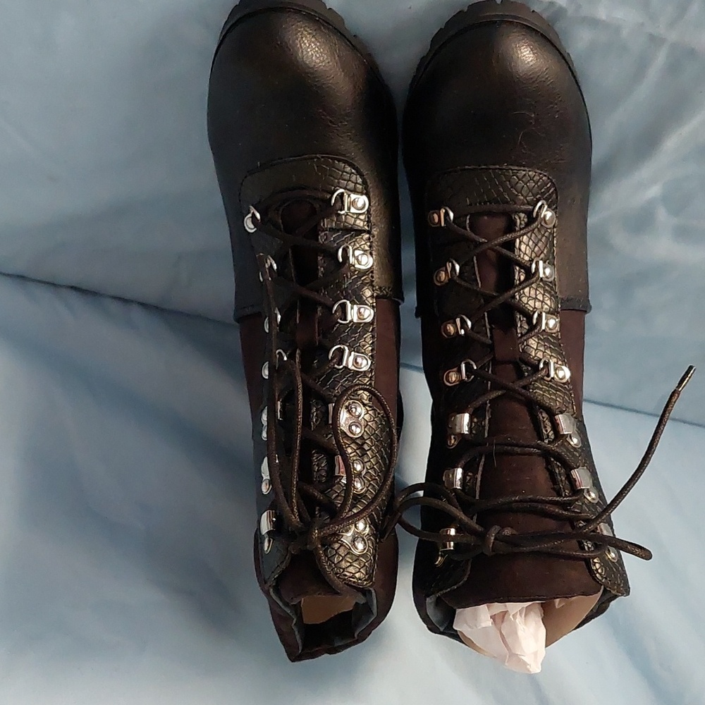 JustFab ankle boots
